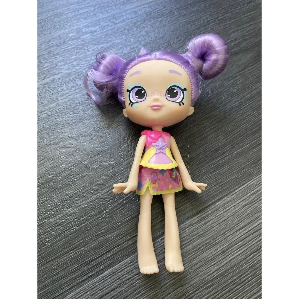 Shopkins Shoppies Rainbow Kate Bedroom Hideaway 5.25 in Lil Secrets Doll